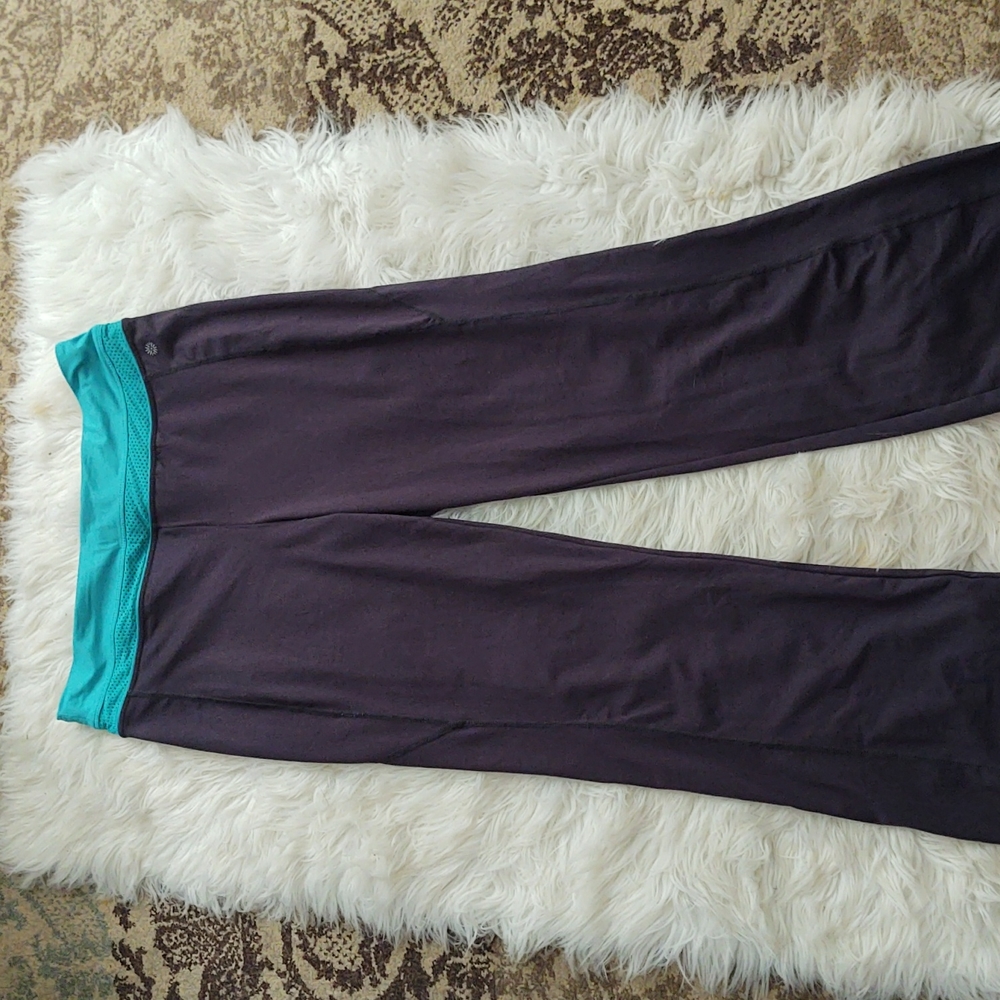 Ladies active wear yoga pants